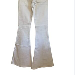 7 For All Mankind White High-Rise Flared Jeans bell bottom front patch pockets